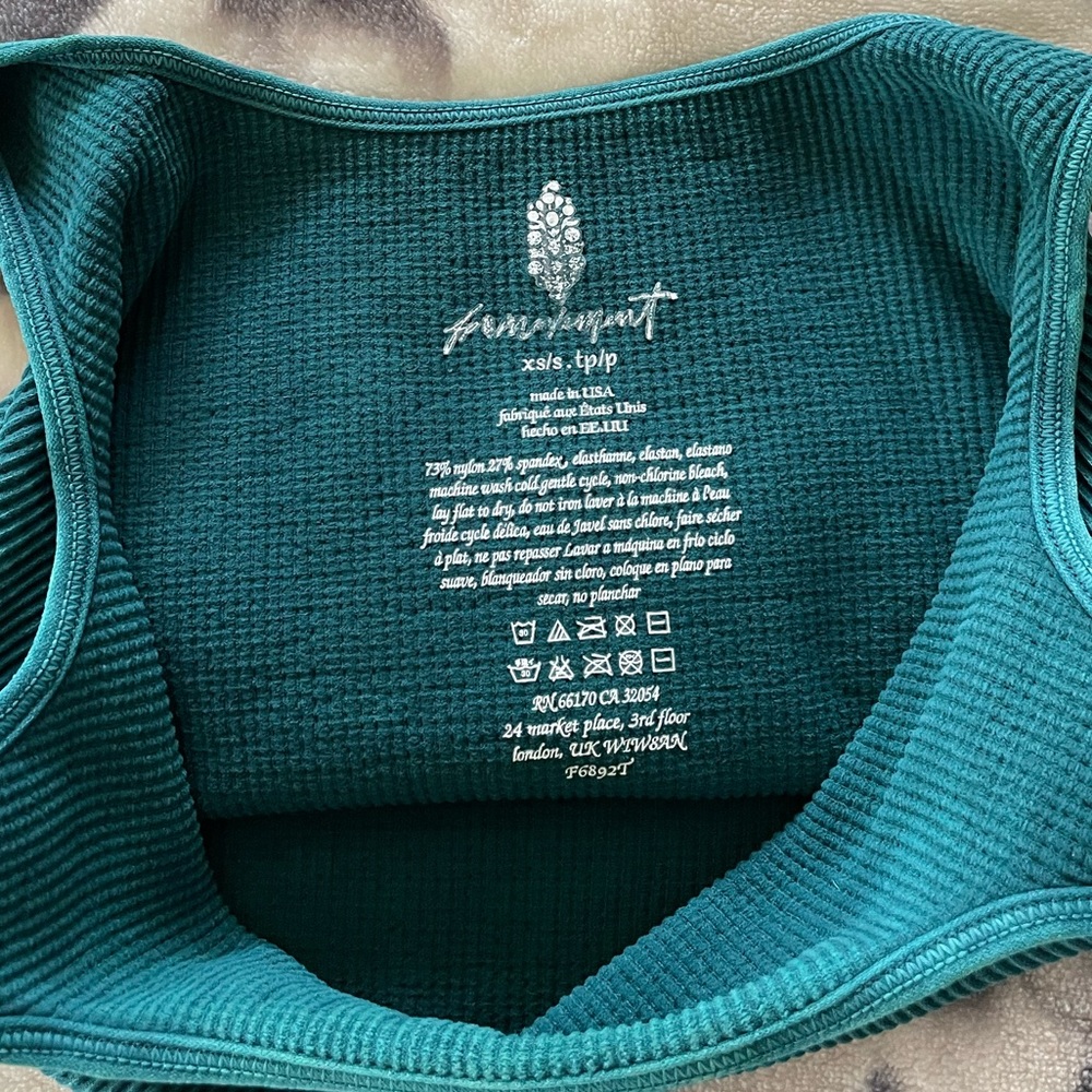 Free People Movement Happiness Runs Square Neck Crop Tank in Jewel NWOT - Picture 8 of 8